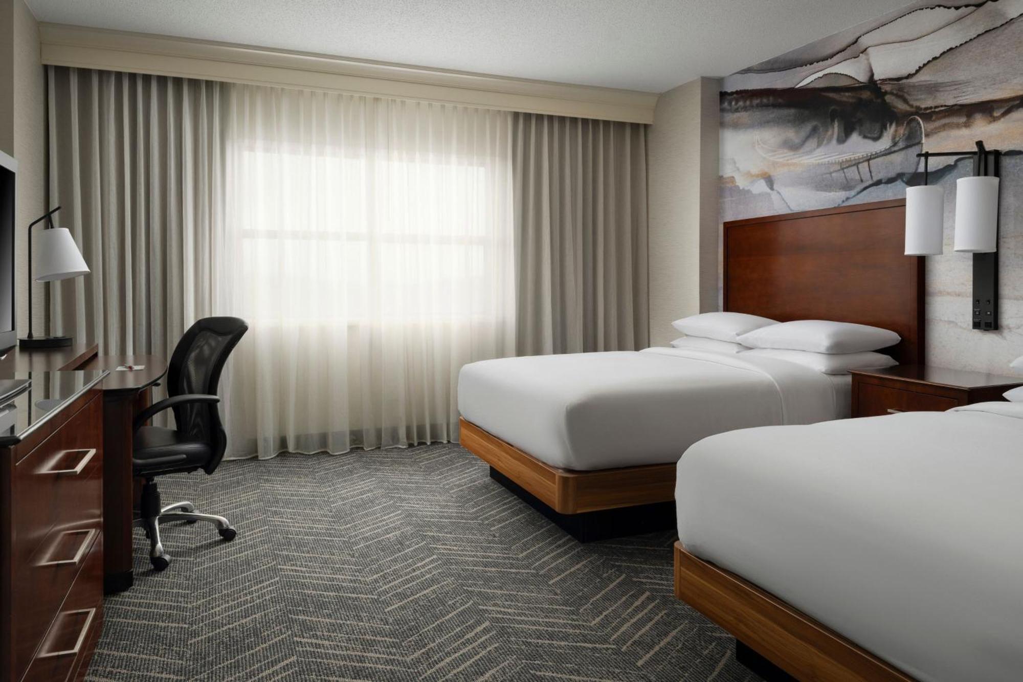 Minneapolis Marriott Northwest Brooklyn Park Ngoại thất bức ảnh