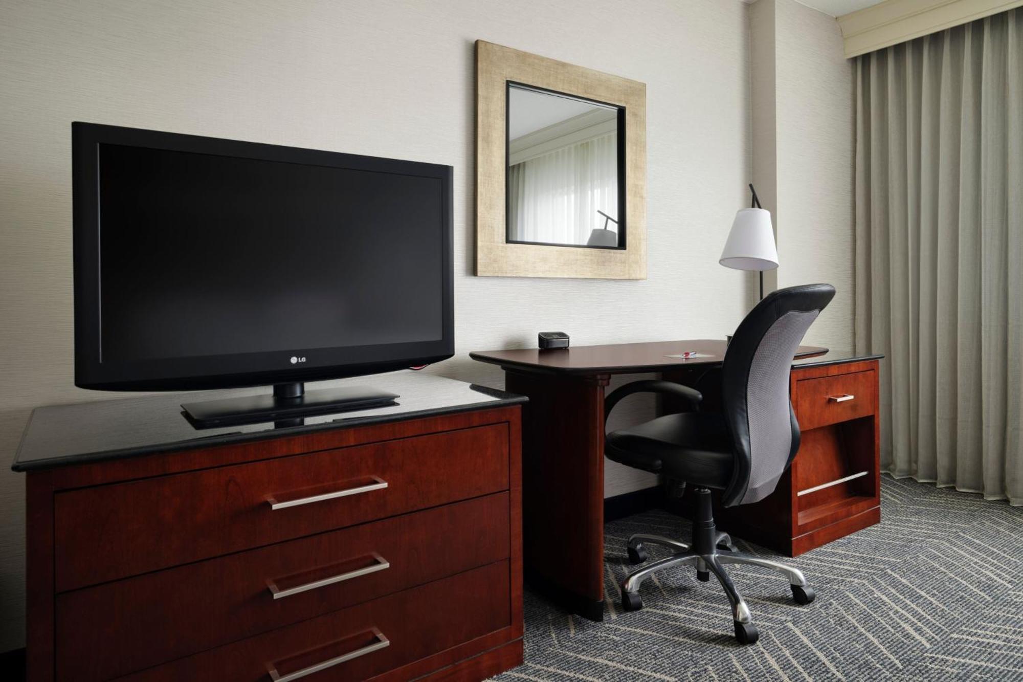 Minneapolis Marriott Northwest Brooklyn Park Ngoại thất bức ảnh